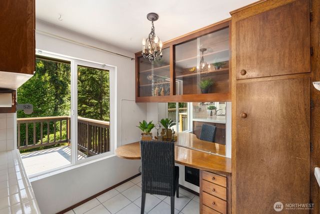 704 N Machias Rd, Lake Stevens, WA 98258