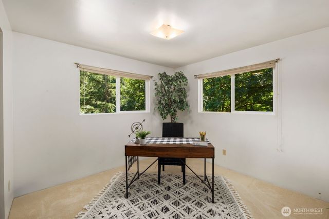 704 N Machias Rd, Lake Stevens, WA 98258