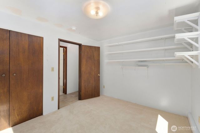704 N Machias Rd, Lake Stevens, WA 98258