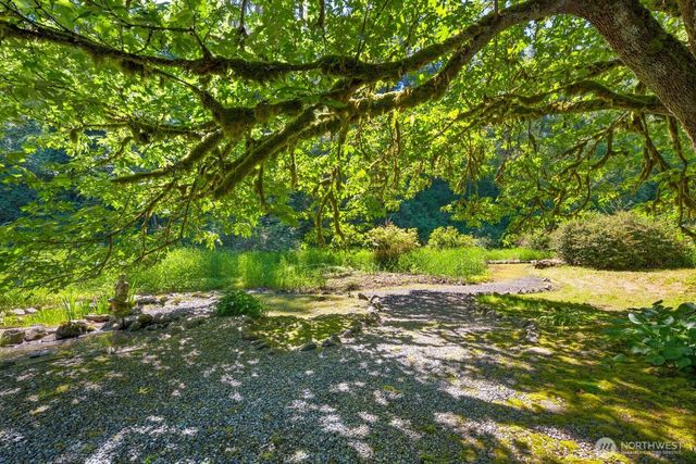 704 N Machias Rd, Lake Stevens, WA 98258