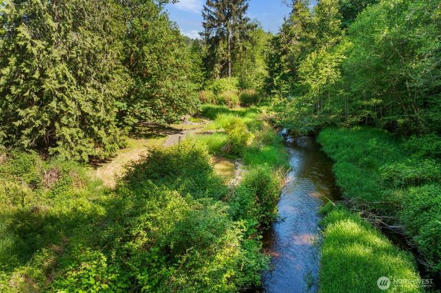 704 N Machias Rd, Lake Stevens, WA 98258