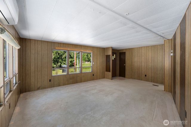 704 N Machias Rd, Lake Stevens, WA 98258