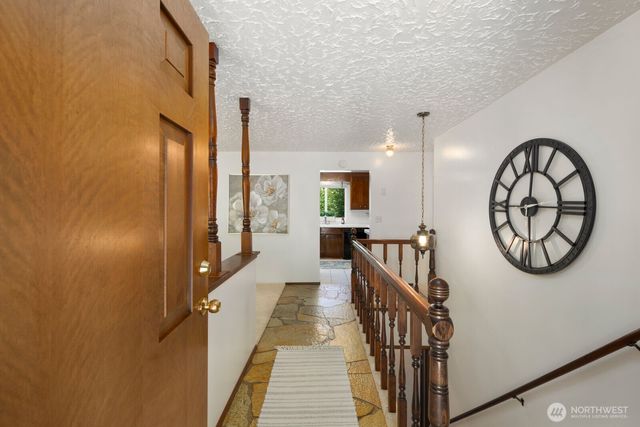 704 N Machias Rd, Lake Stevens, WA 98258