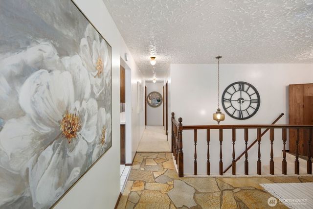 704 N Machias Rd, Lake Stevens, WA 98258