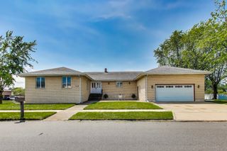 122 Genoa Court, Schererville, IN 46375