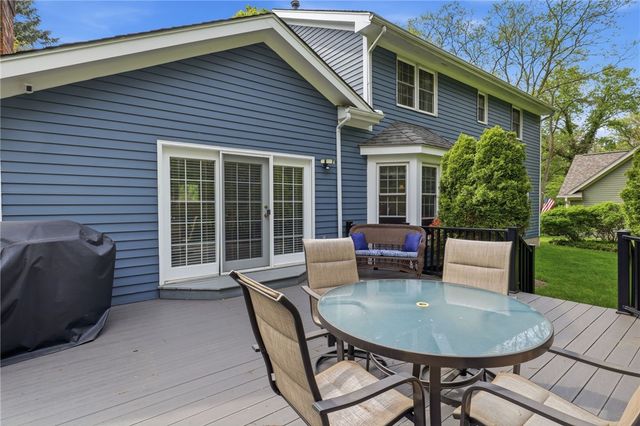 38 Bending Oak Drive, Perinton, NY 14534