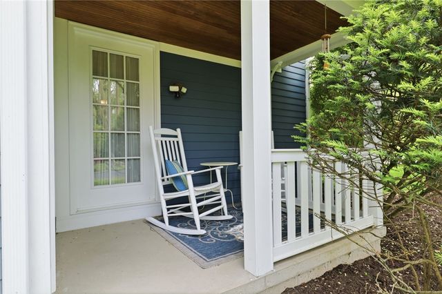 38 Bending Oak Drive, Perinton, NY 14534