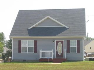 2900 Core Dr, Clarksville, TN 37040