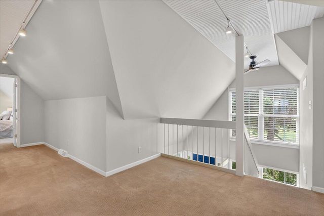11670 N Lakeview Drive, Edgerton, WI 53534