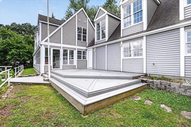 11670 N Lakeview Drive, Edgerton, WI 53534
