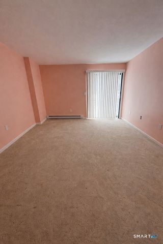 10 Dogwood Court 10, Cromwell, CT 06416