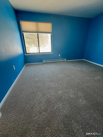 10 Dogwood Court 10, Cromwell, CT 06416