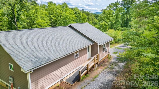 24 Old Rogers Lane, Sylva, NC 28779