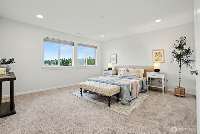 27432 12th Place S, Des Moines, WA 98198