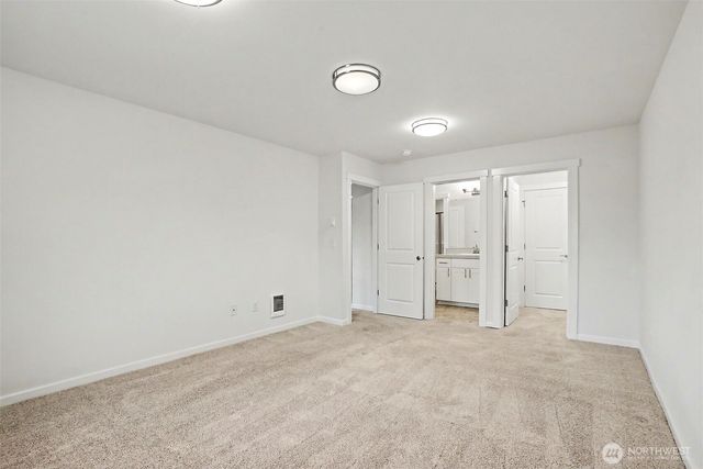 27432 12th Place S, Des Moines, WA 98198