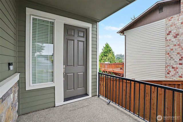 27432 12th Place S, Des Moines, WA 98198