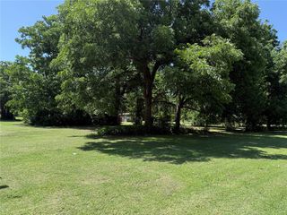 916 W Logan Avenue, Guthrie, OK 73044