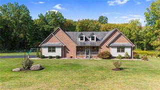 6555 Love Warner Road, Mecca, OH 44410
