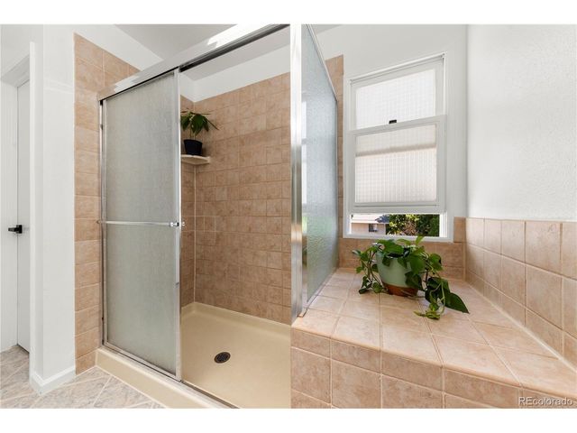 19355 E Greenwood Pl, Aurora, CO 80013