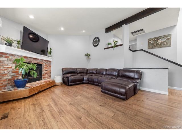 19355 E Greenwood Pl, Aurora, CO 80013