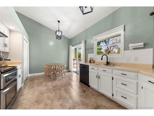 19355 E Greenwood Pl, Aurora, CO 80013