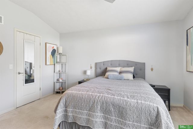 20919 Maple Circle, Gretna, NE 68028