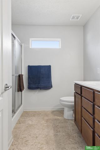 20919 Maple Circle, Gretna, NE 68028
