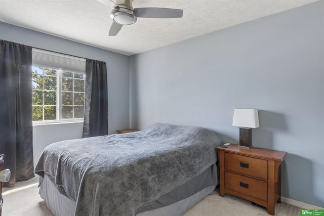 20919 Maple Circle, Gretna, NE 68028