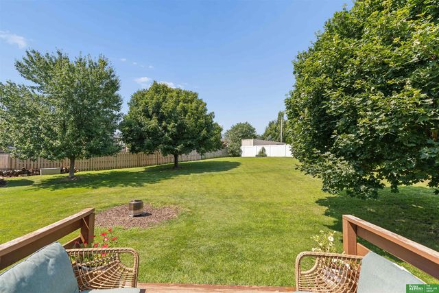 20919 Maple Circle, Gretna, NE 68028