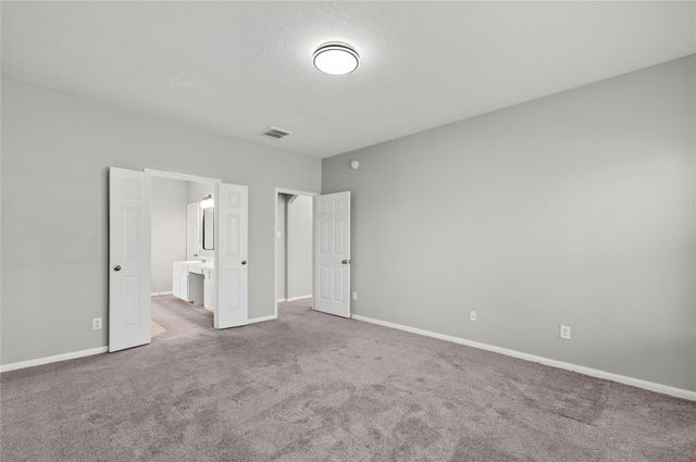 2922 Laurel Brook Lane, Pearland, TX 77584