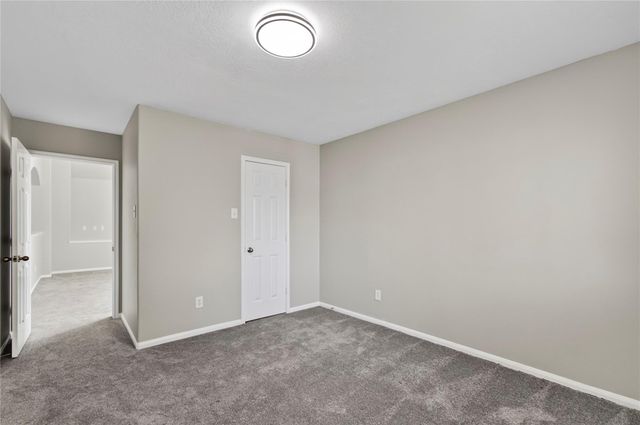 2922 Laurel Brook Lane, Pearland, TX 77584