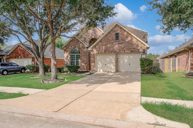 2922 Laurel Brook Lane, Pearland, TX 77584