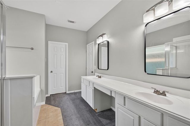 2922 Laurel Brook Lane, Pearland, TX 77584