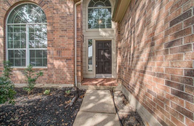 2922 Laurel Brook Lane, Pearland, TX 77584
