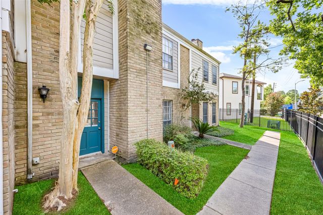11710 Southlake Drive 31, Houston, TX 77077