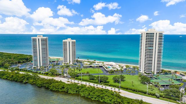 5540 N Ocean Drive 7b, Singer Island, FL 33404