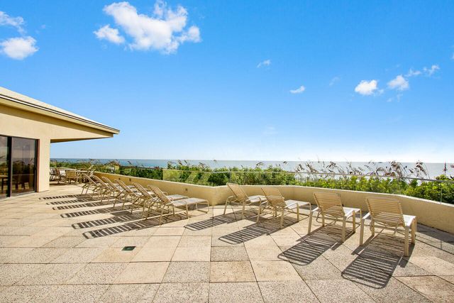 5540 N Ocean Drive 7b, Singer Island, FL 33404