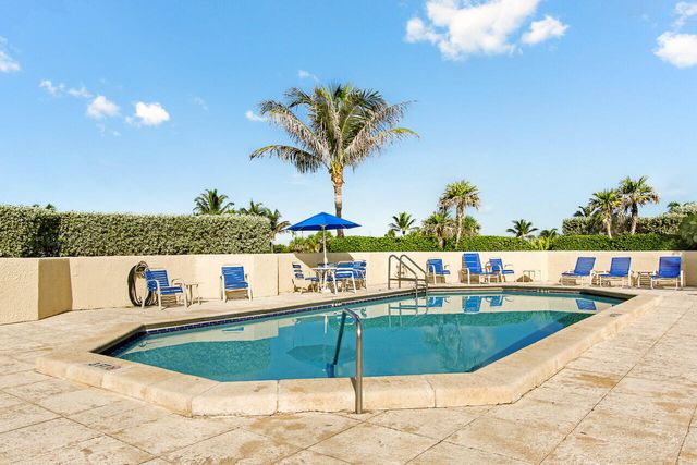 5540 N Ocean Drive 7b, Singer Island, FL 33404