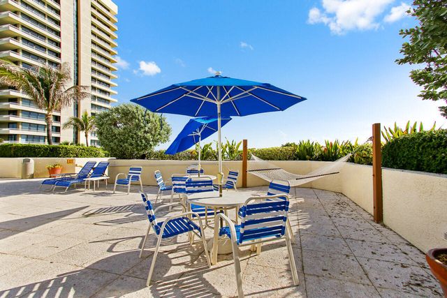 5540 N Ocean Drive 7b, Singer Island, FL 33404