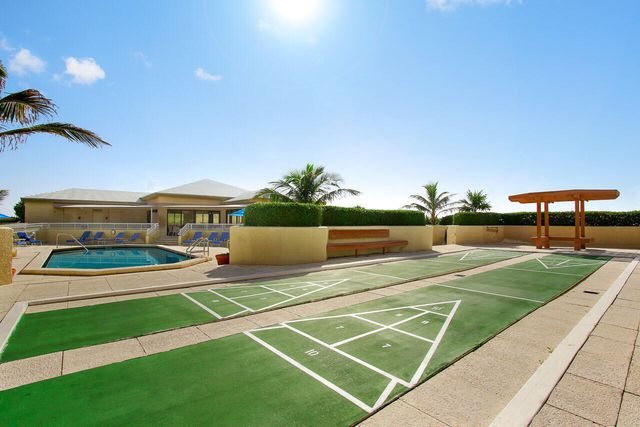 5540 N Ocean Drive 7b, Singer Island, FL 33404