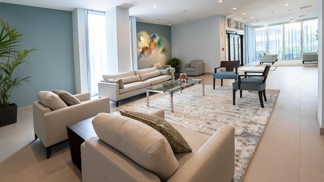 5540 N Ocean Drive 7b, Singer Island, FL 33404