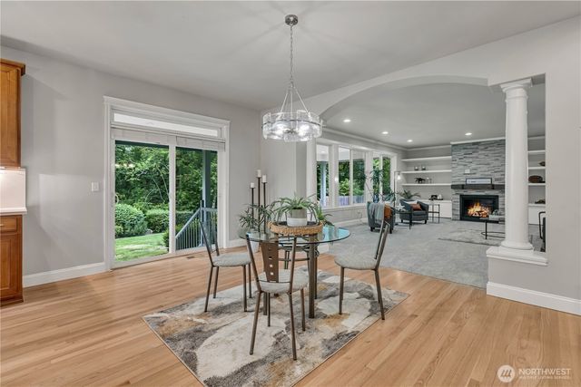 19220 5th Street E, Lake Tapps, WA 98391