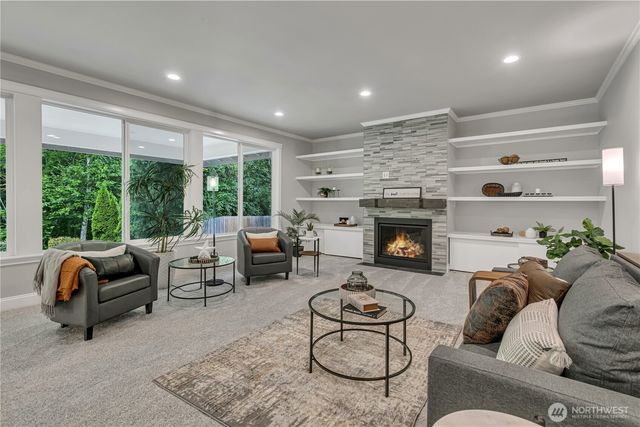 19220 5th Street E, Lake Tapps, WA 98391