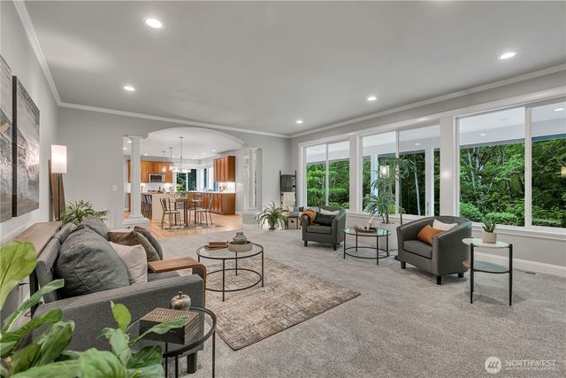 19220 5th Street E, Lake Tapps, WA 98391