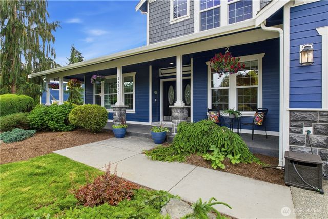 19220 5th Street E, Lake Tapps, WA 98391