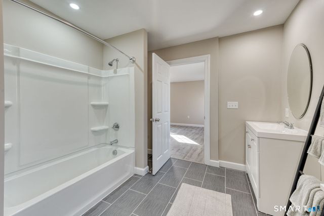 205 Winding Hollow Road, Groton, CT 06340