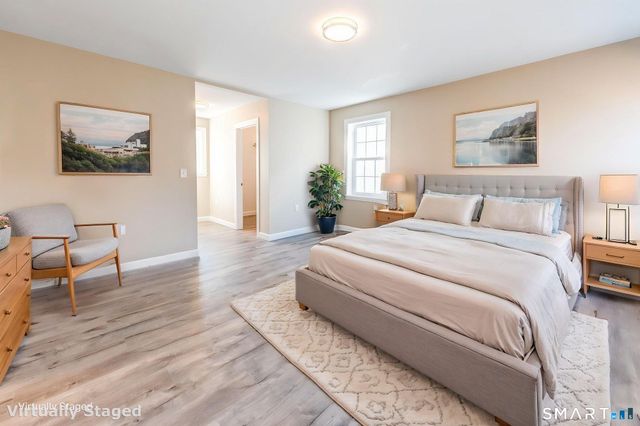 205 Winding Hollow Road, Groton, CT 06340