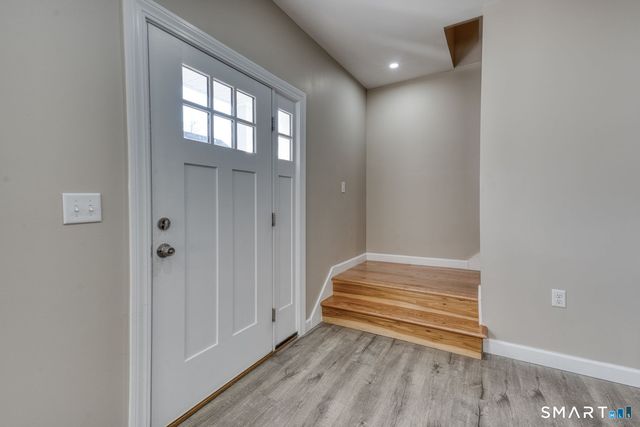 205 Winding Hollow Road, Groton, CT 06340