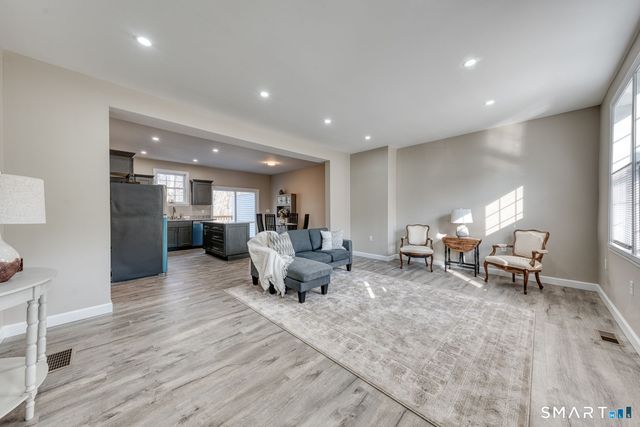 205 Winding Hollow Road, Groton, CT 06340