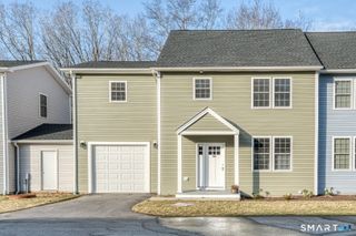 205 Winding Hollow Road, Groton, CT 06340